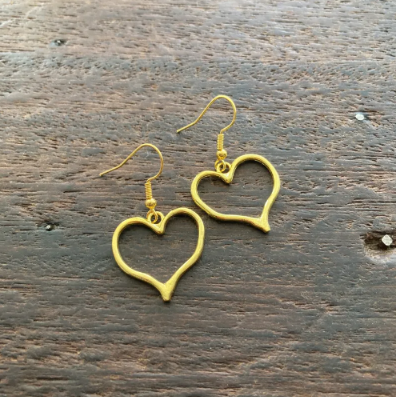 Hart’s Heart Gold Earrings