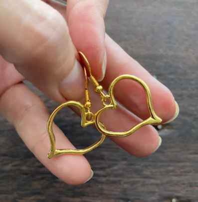 Hart’s Heart Gold Earrings