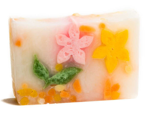 5.5 oz White Tea & Ginger Aromatherapy Soap