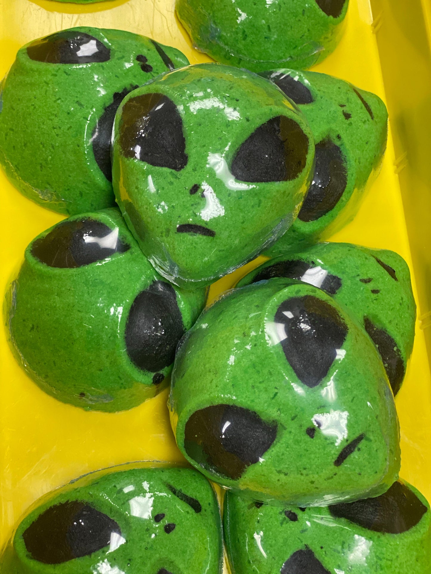 Alien Bath Bombs