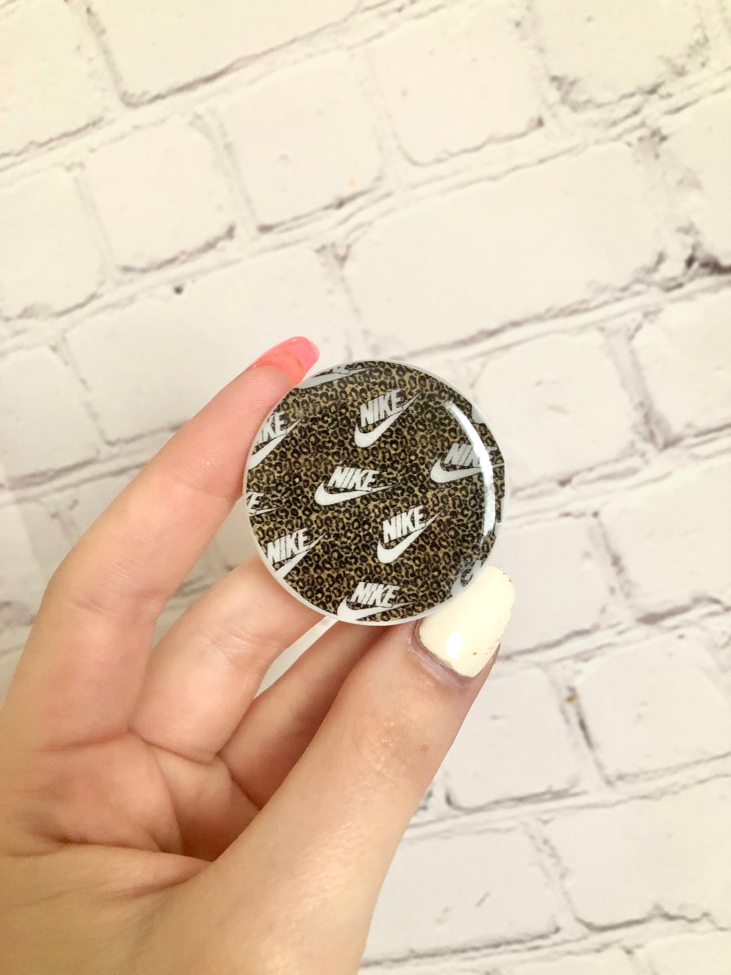 Leopard Phone grip