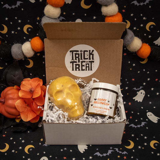 Halloween Gift Box with Candle and Skull Bath Bomb