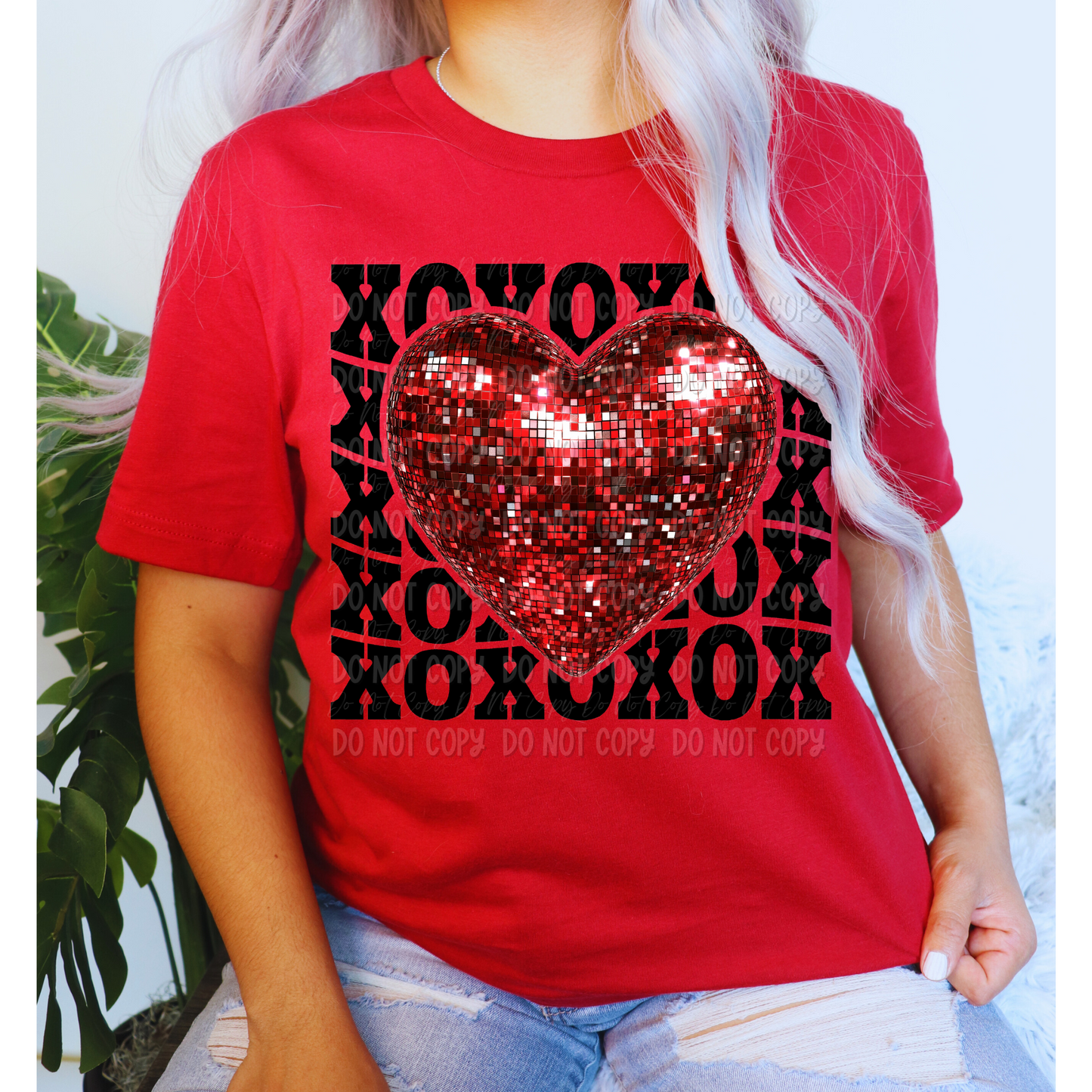 XOXO Faux Sequin Heart || Tee