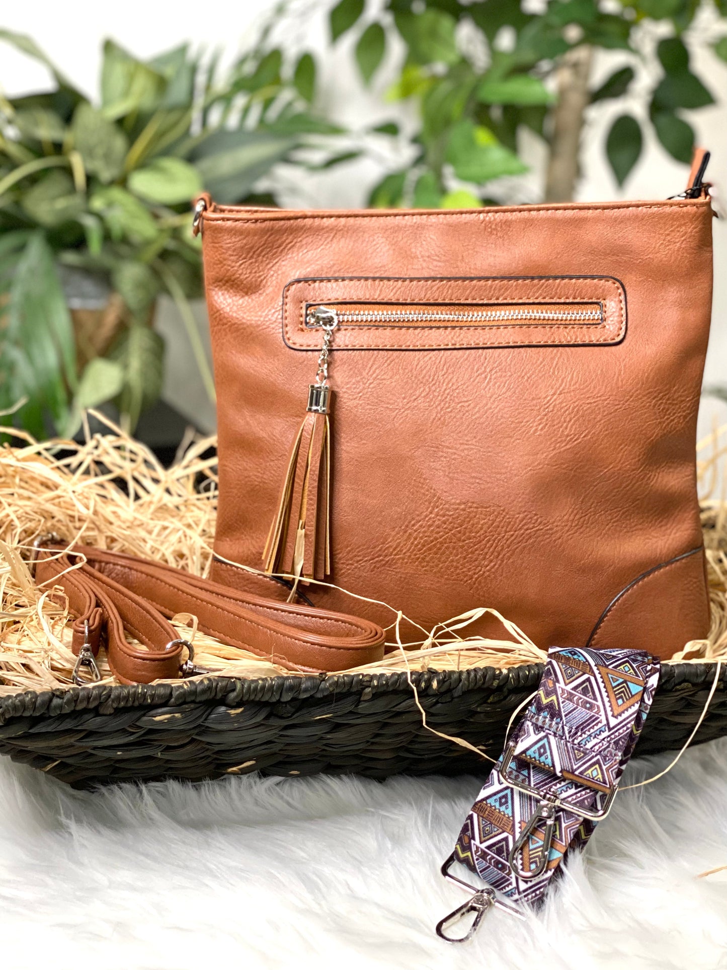 Marion Crossbody in Camel