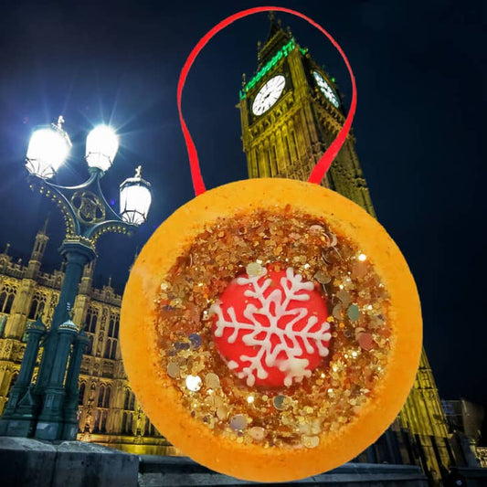 London Lamplight Bath Bomb Tree Bauble Christmas Gift Box