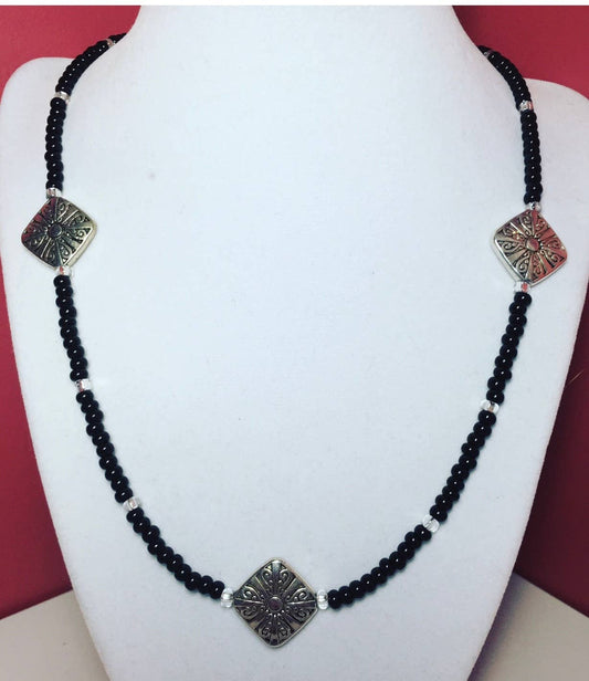 Black Beaded Necklace with Diamond Beads