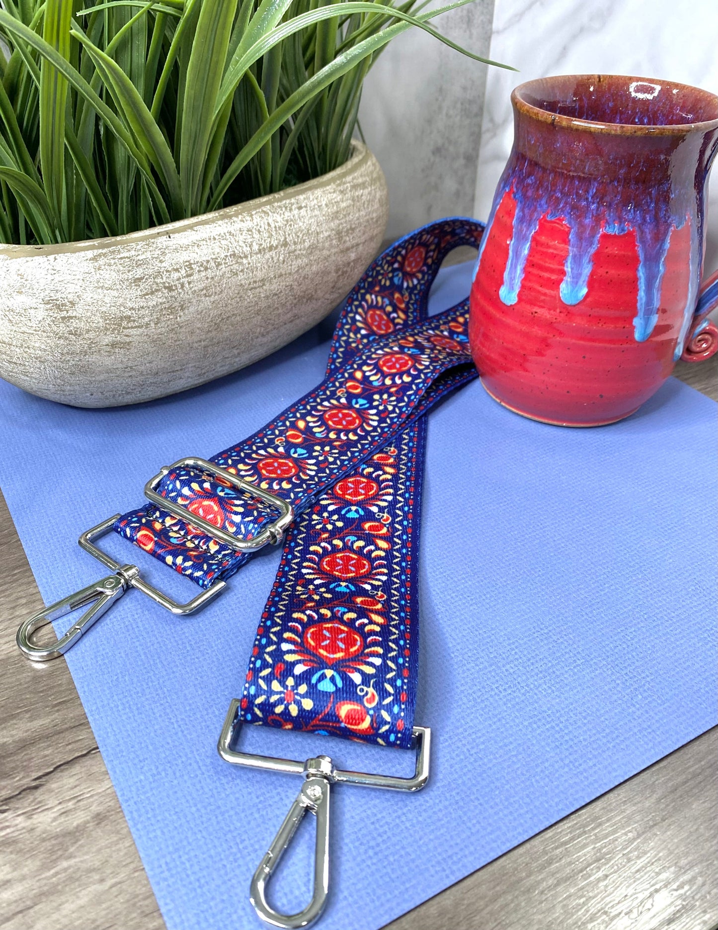 Guitar Strap in Blue Orange