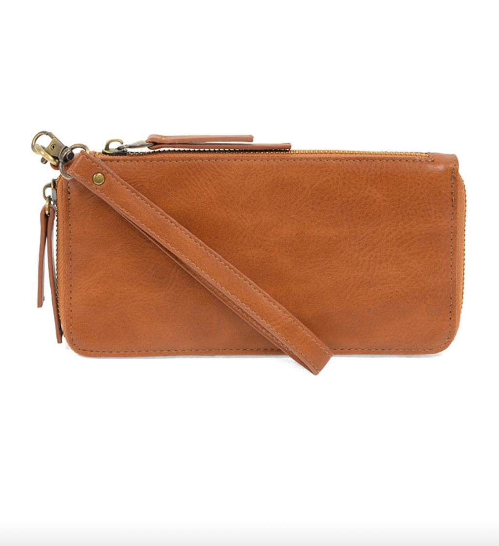 Chloe Wristlet/Wallet in Camel