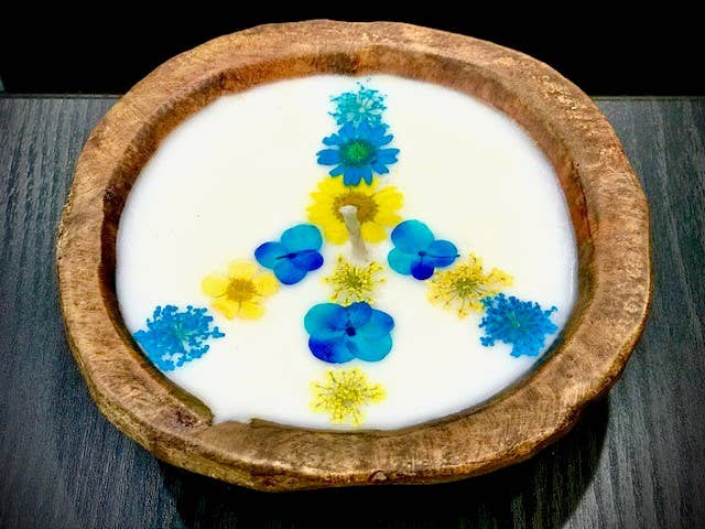 "Light & Unite" Peace in Ukraine Charity Doughbowl Candle - Proceeds to Ukrainian Refugees