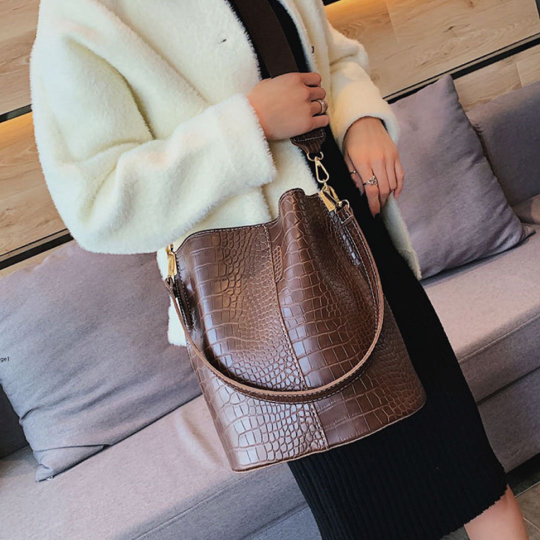 ClaudiaG Blake Shoulder Bag -Chocolate Croc