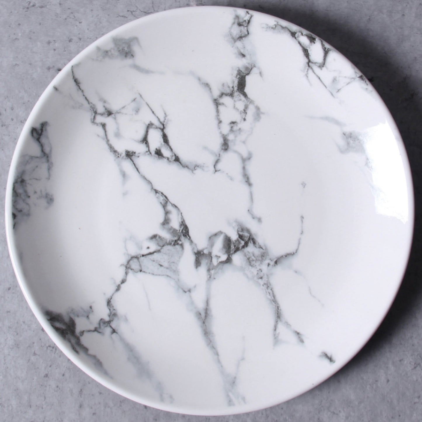 ClaudiaG Marble Round Plate